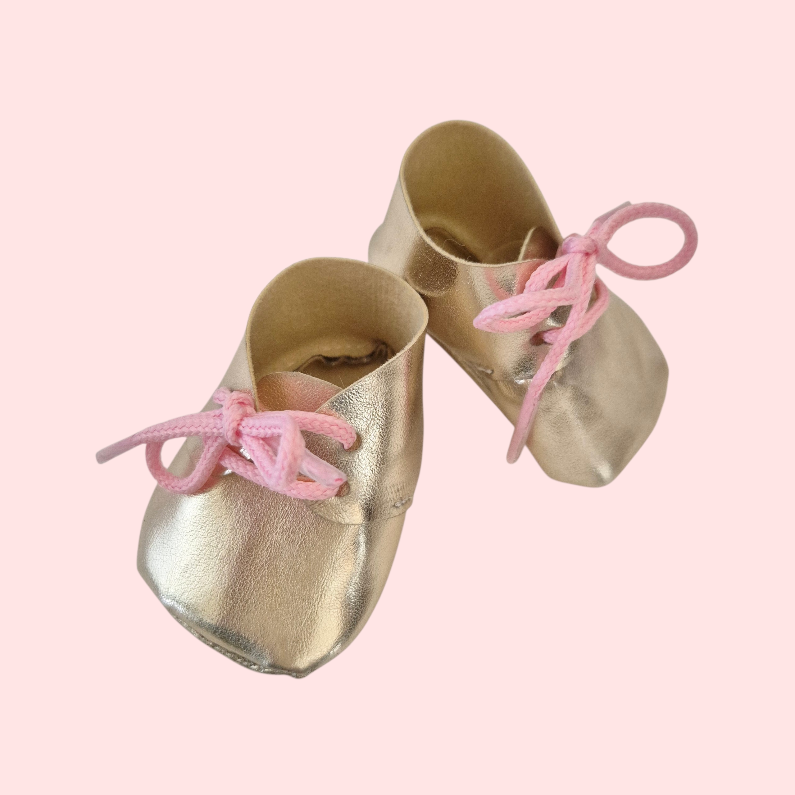 chaussures et chaussettes - doré