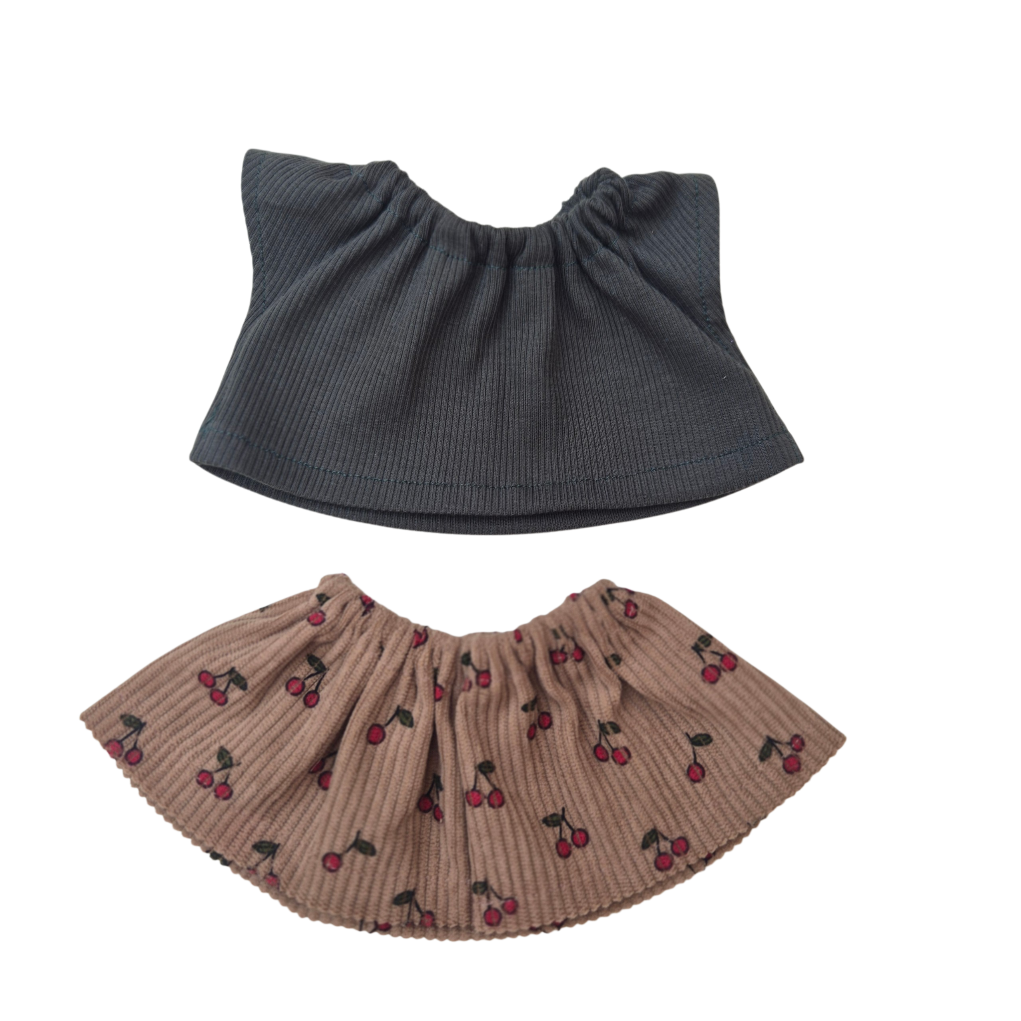 CERISE - jupe et tee-shirt
